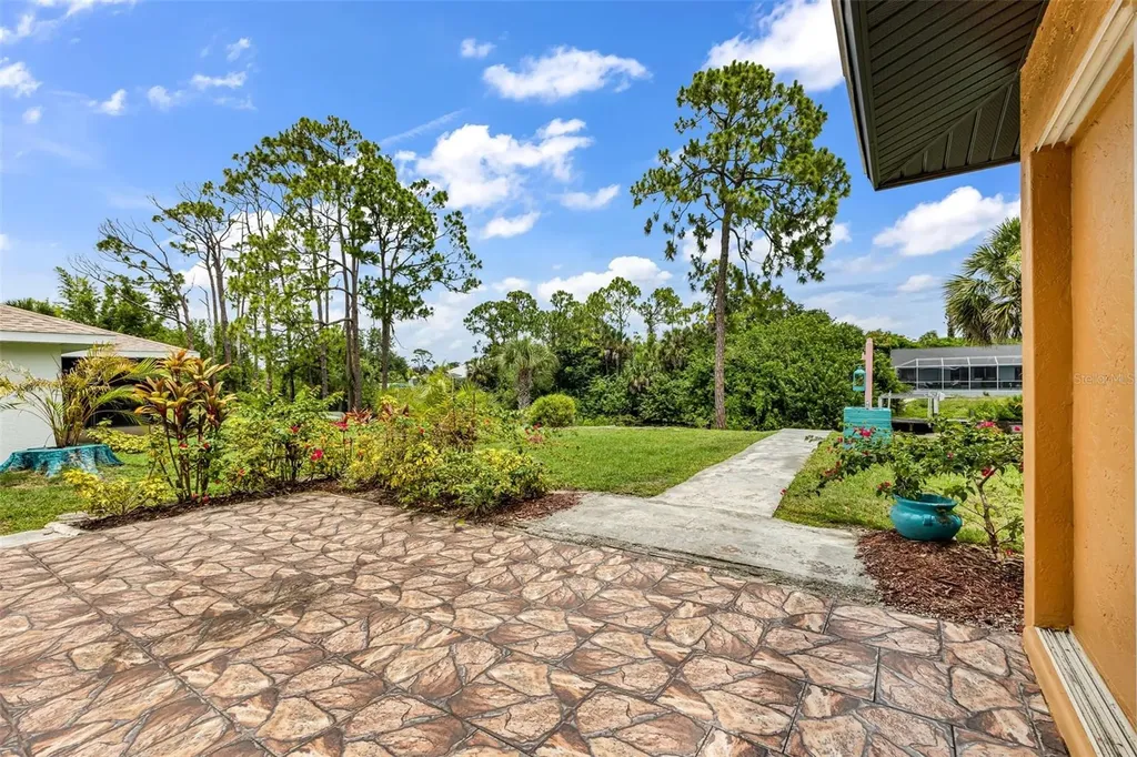 2626 Auburn Boulevard Port Charlotte FL 33948