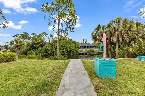 2626 Auburn Boulevard Port Charlotte FL 33948