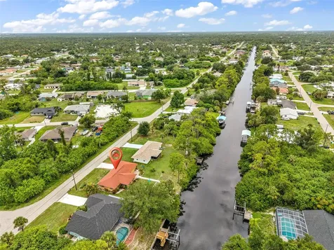 2626 Auburn Boulevard Port Charlotte FL 33948
