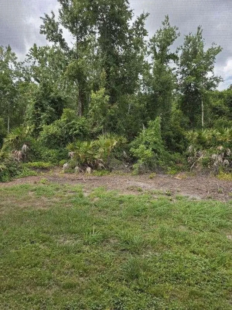 9321 Huntington Parkway Tampa FL 33647