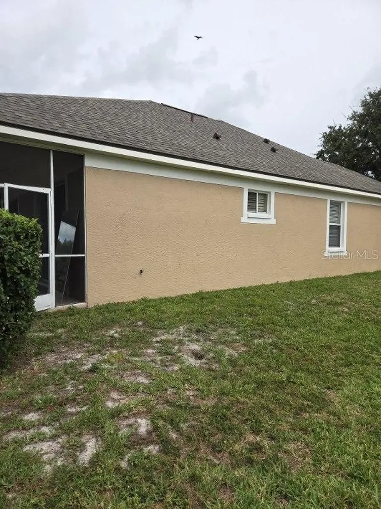 9321 Huntington Parkway Tampa FL 33647
