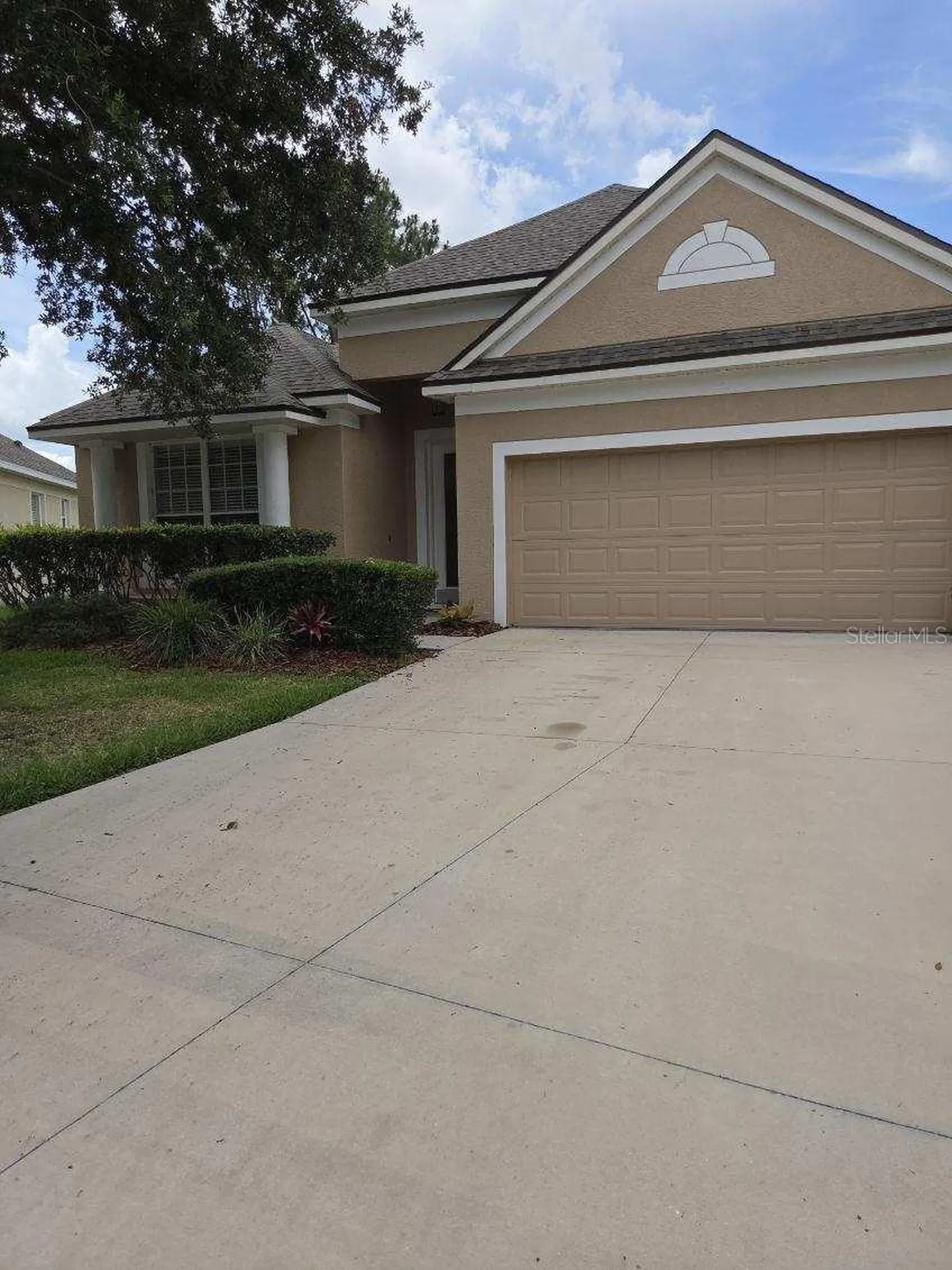9321 Huntington Parkway Tampa FL 33647