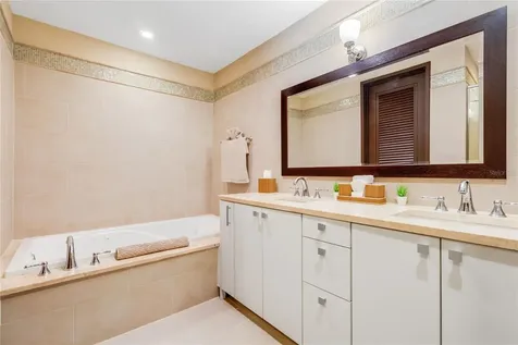 7000 Bahia Beach Blv Las Verandas Rio Grande PR 00745