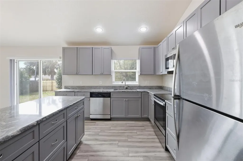 2928 Devonshire Street Deltona FL 32738