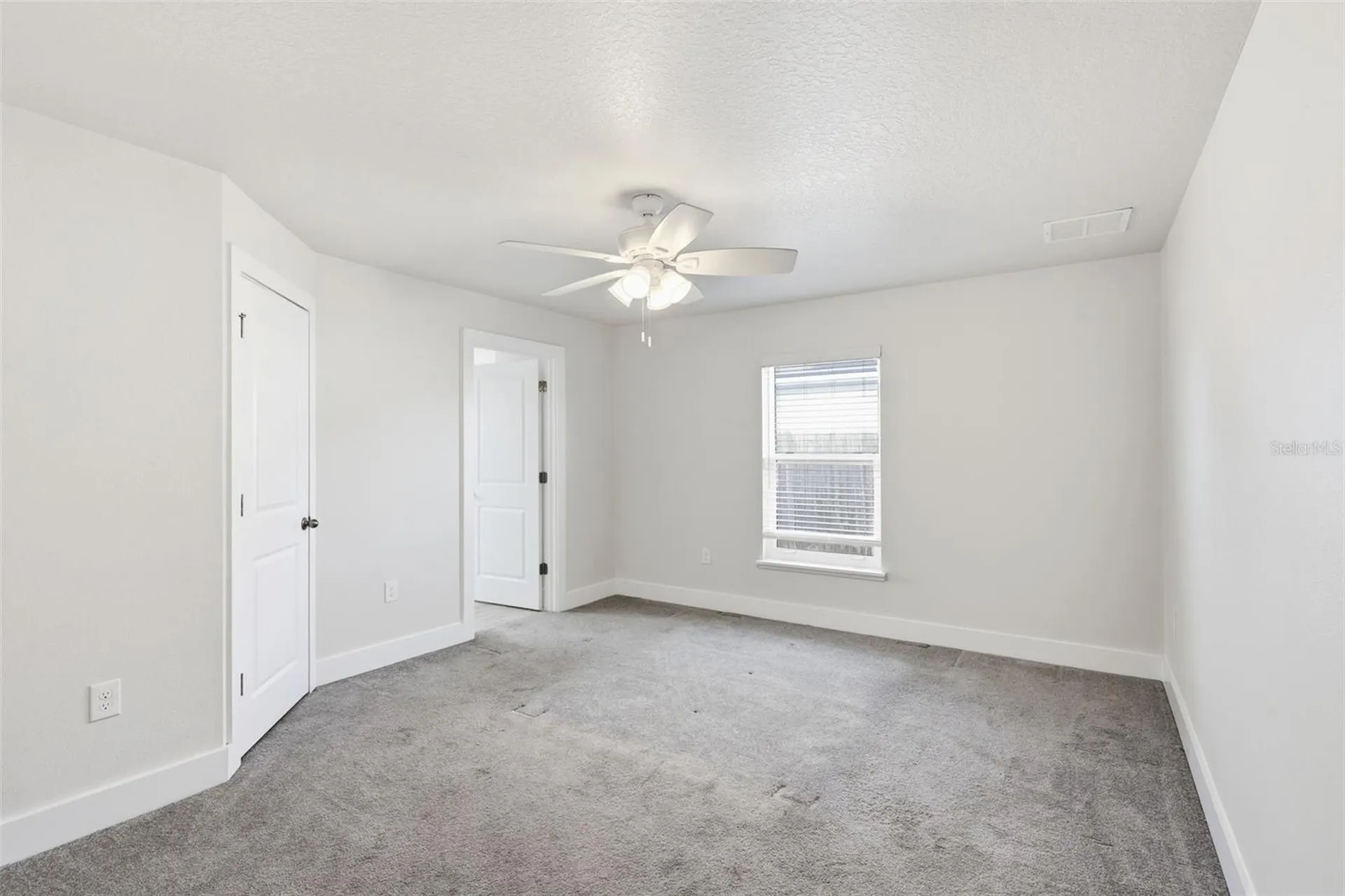 2928 Devonshire Street Deltona FL 32738