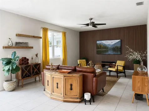 324 Buchannan Drive Davenport FL 33837