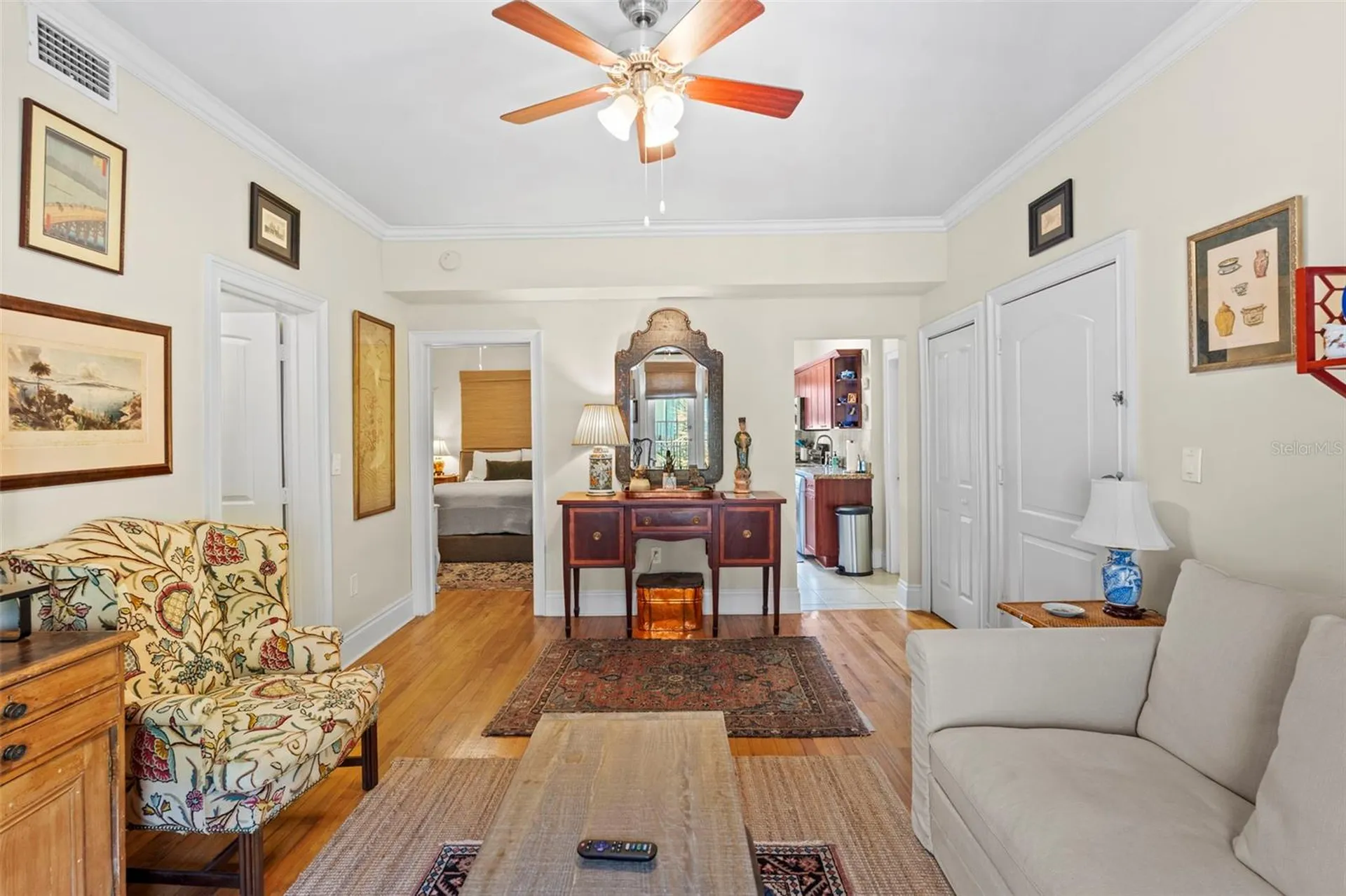 2117 W Dekle Avenue Tampa FL 33606