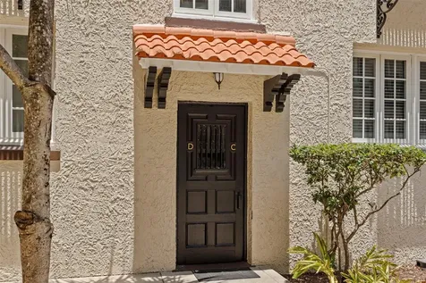 2117 W Dekle Avenue Tampa FL 33606