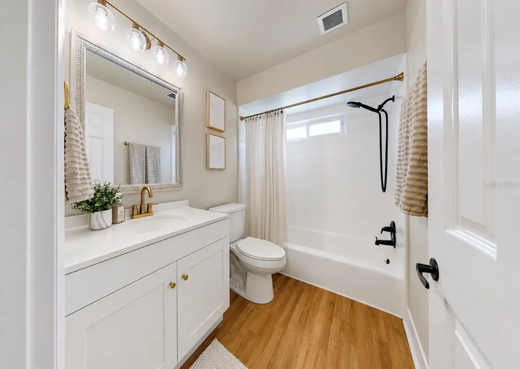 7410 13th Avenue W Bradenton FL 34209