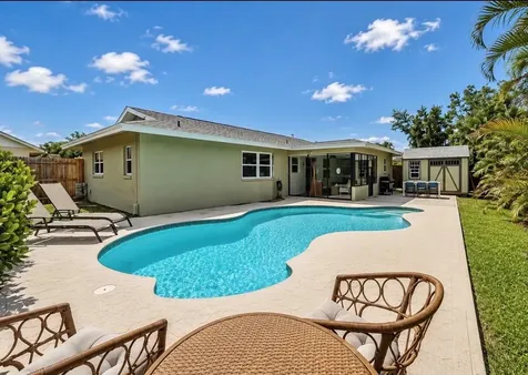 7410 13th Avenue W Bradenton FL 34209