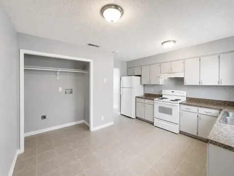 2009 Kelley Avenue Kissimmee FL 34744