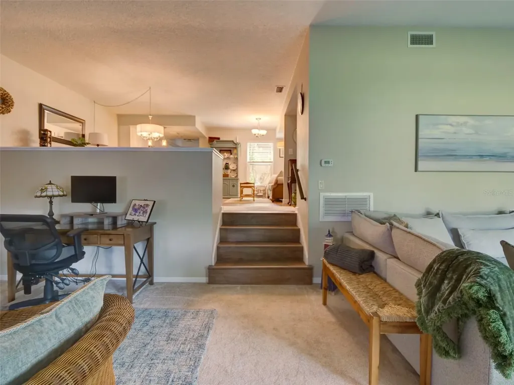 100 S Tremain Street Mount Dora FL 32757