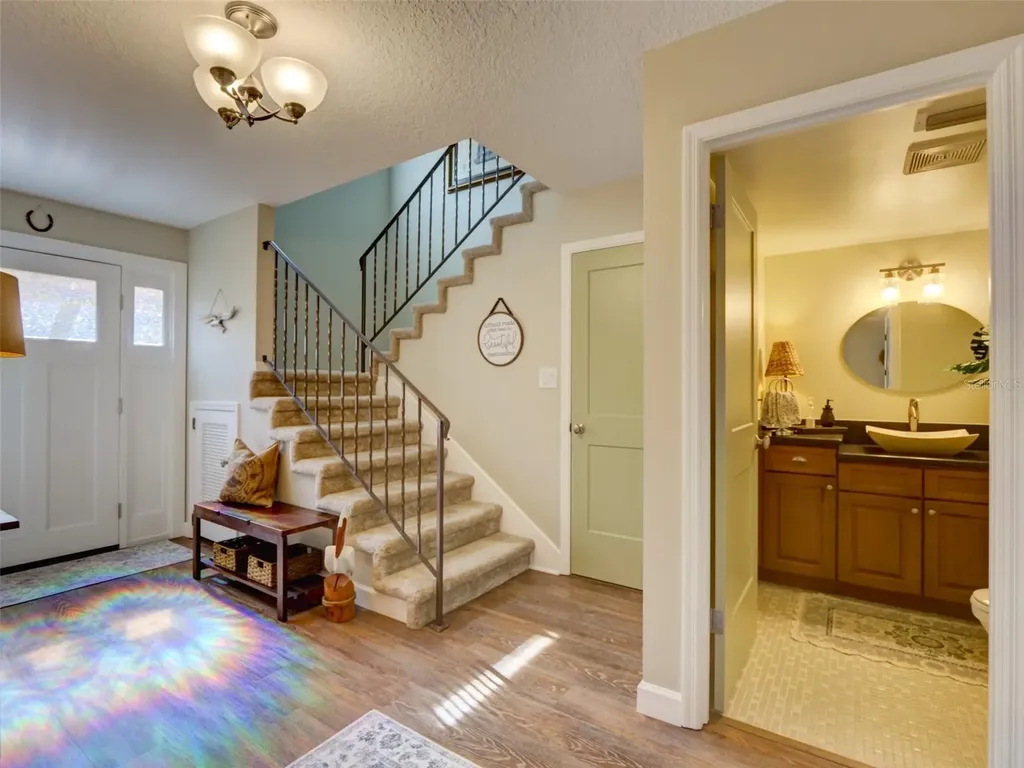 100 S Tremain Street Mount Dora FL 32757