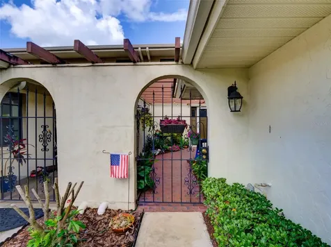 100 S Tremain Street Mount Dora FL 32757