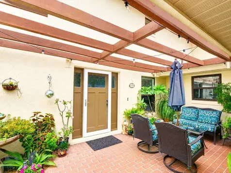 100 S Tremain Street Mount Dora FL 32757