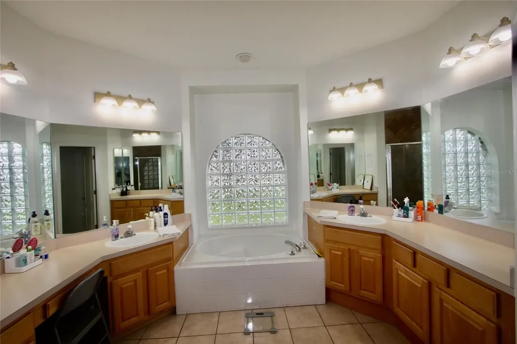 9041 Laurel Ridge Drive Mount Dora FL 32757