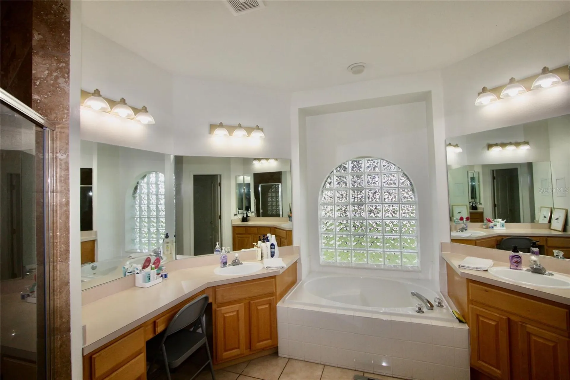 9041 Laurel Ridge Drive Mount Dora FL 32757