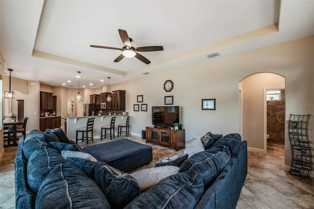 27205 Hawks Nest Circle Wesley Chapel FL 33544