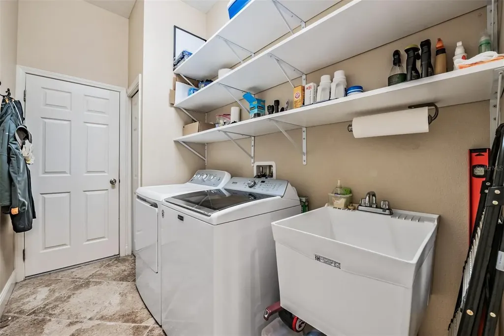 27205 Hawks Nest Circle Wesley Chapel FL 33544