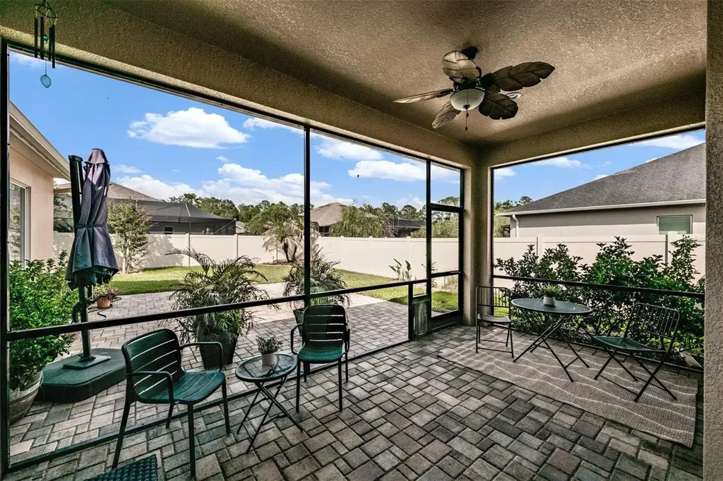 27205 Hawks Nest Circle Wesley Chapel FL 33544