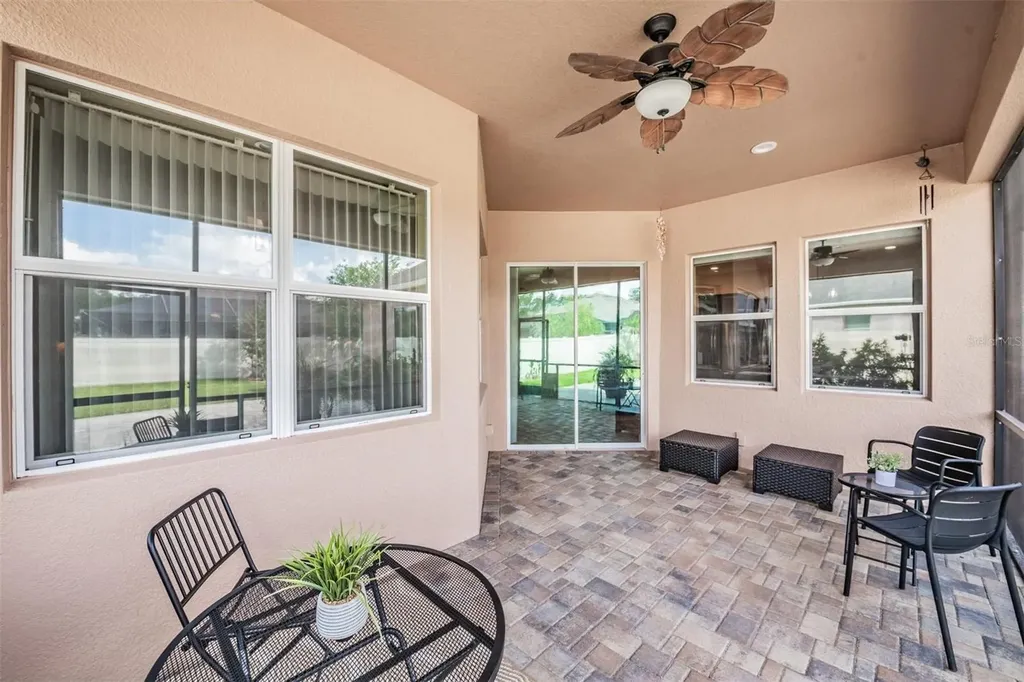27205 Hawks Nest Circle Wesley Chapel FL 33544