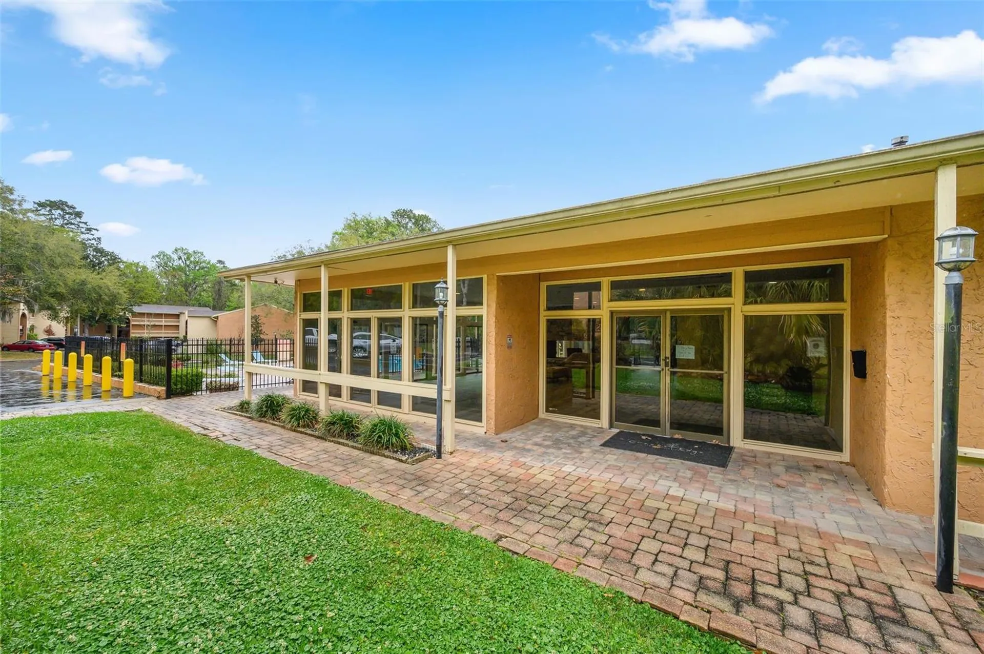 1810 NW 23rd Boulevard Gainesville FL 32605