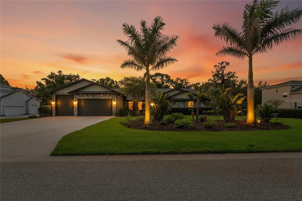 1087 Riverside Ridge Tarpon Springs FL 34688
