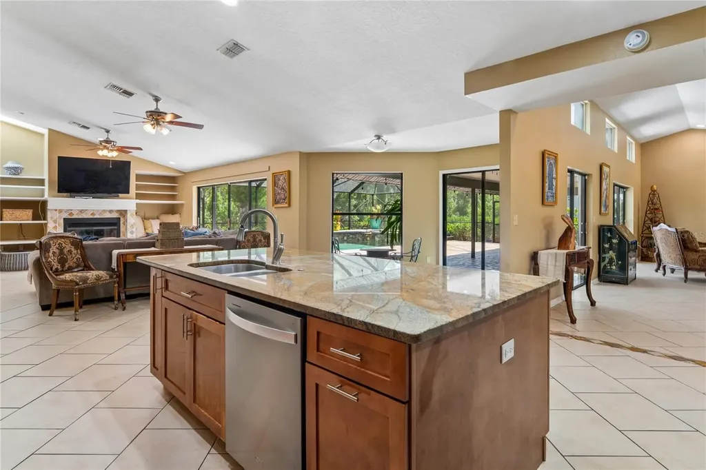 1087 Riverside Ridge Tarpon Springs FL 34688