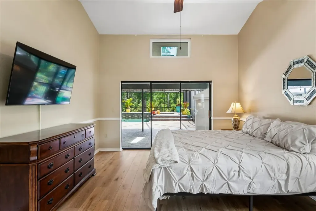 1087 Riverside Ridge Tarpon Springs FL 34688