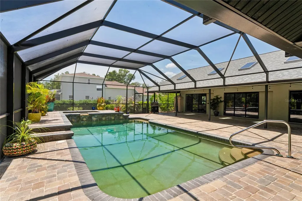 1087 Riverside Ridge Tarpon Springs FL 34688