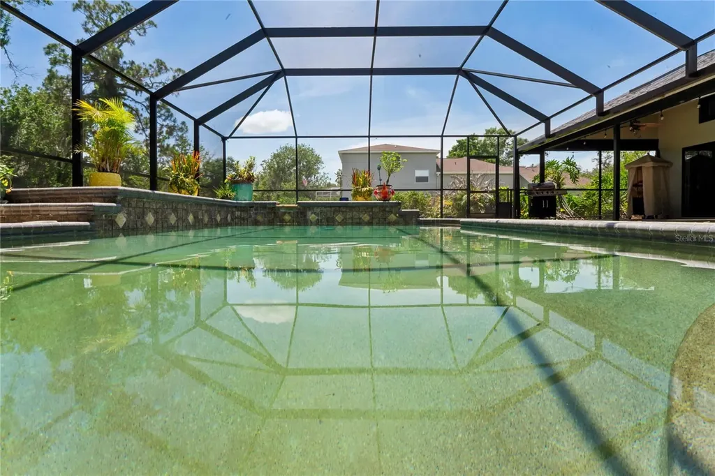 1087 Riverside Ridge Tarpon Springs FL 34688
