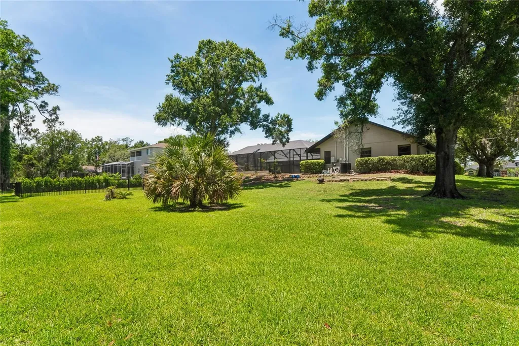 1087 Riverside Ridge Tarpon Springs FL 34688