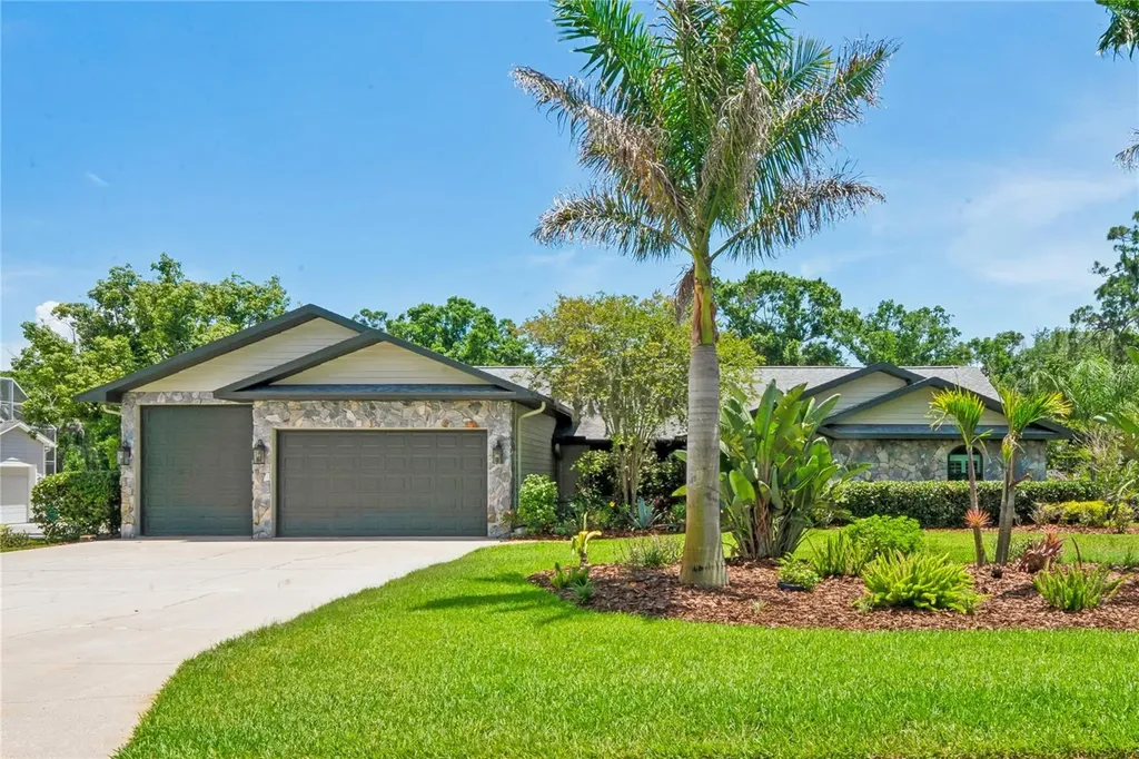 1087 Riverside Ridge Tarpon Springs FL 34688