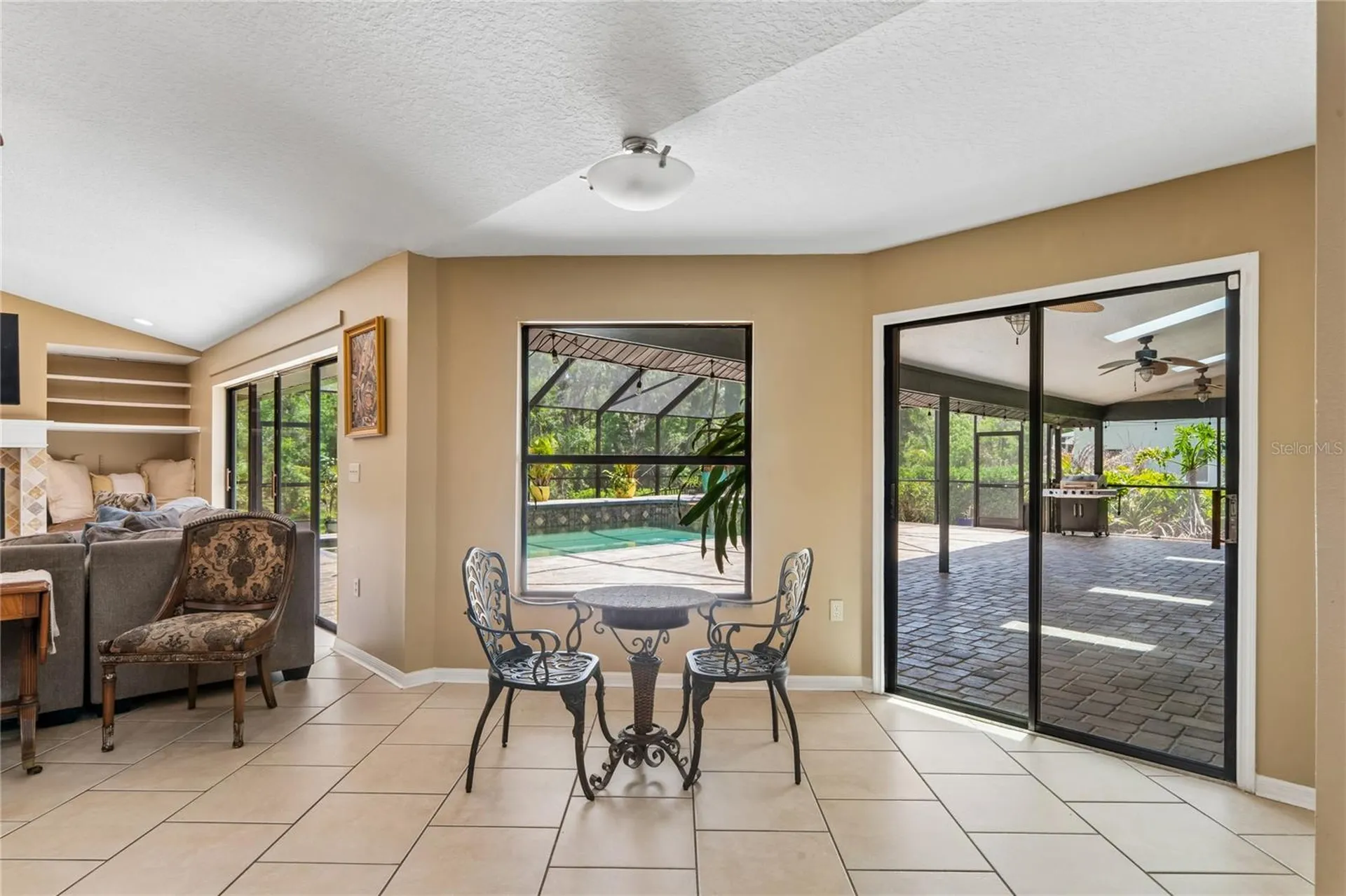 1087 Riverside Ridge Tarpon Springs FL 34688