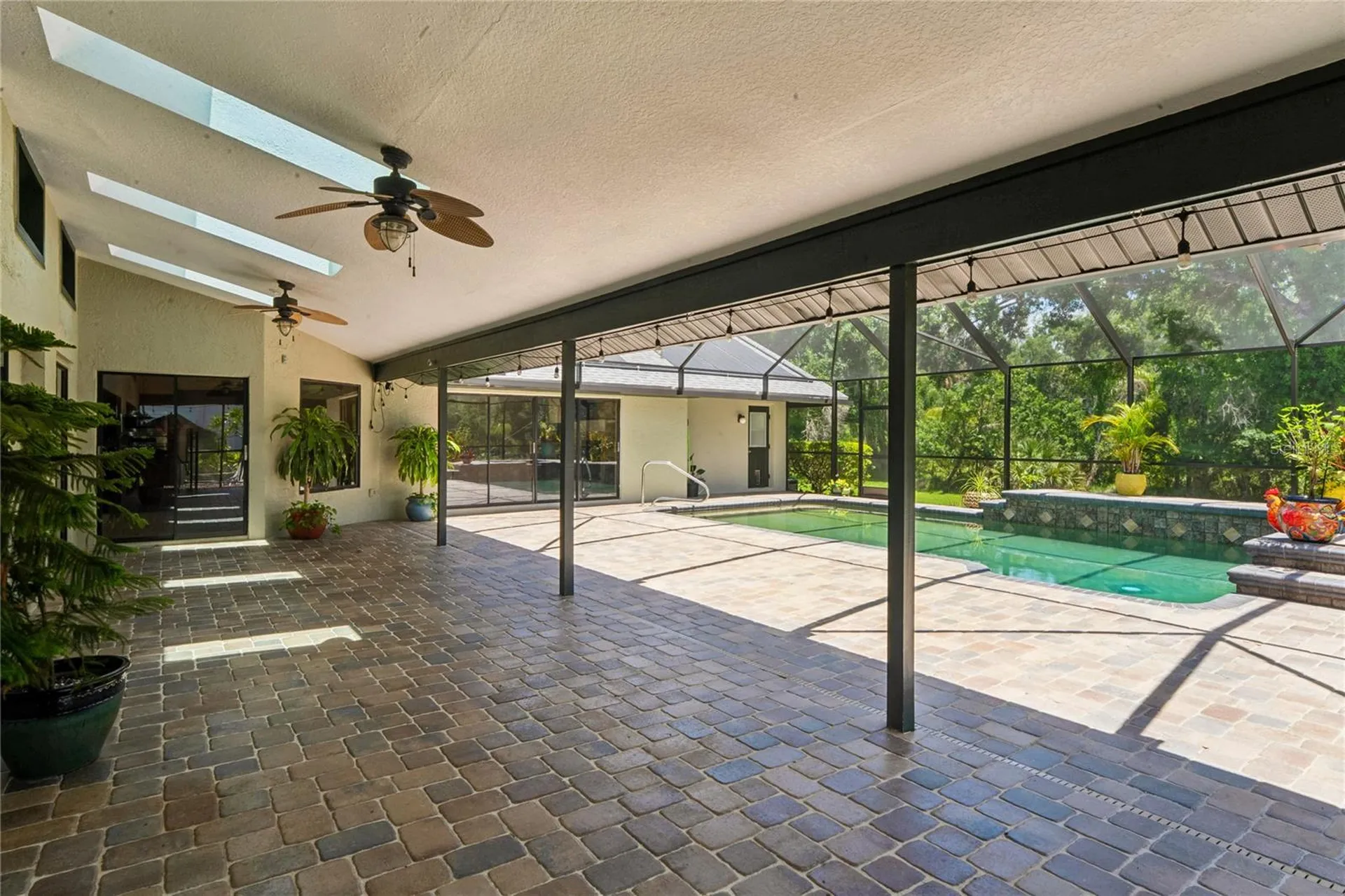 1087 Riverside Ridge Tarpon Springs FL 34688