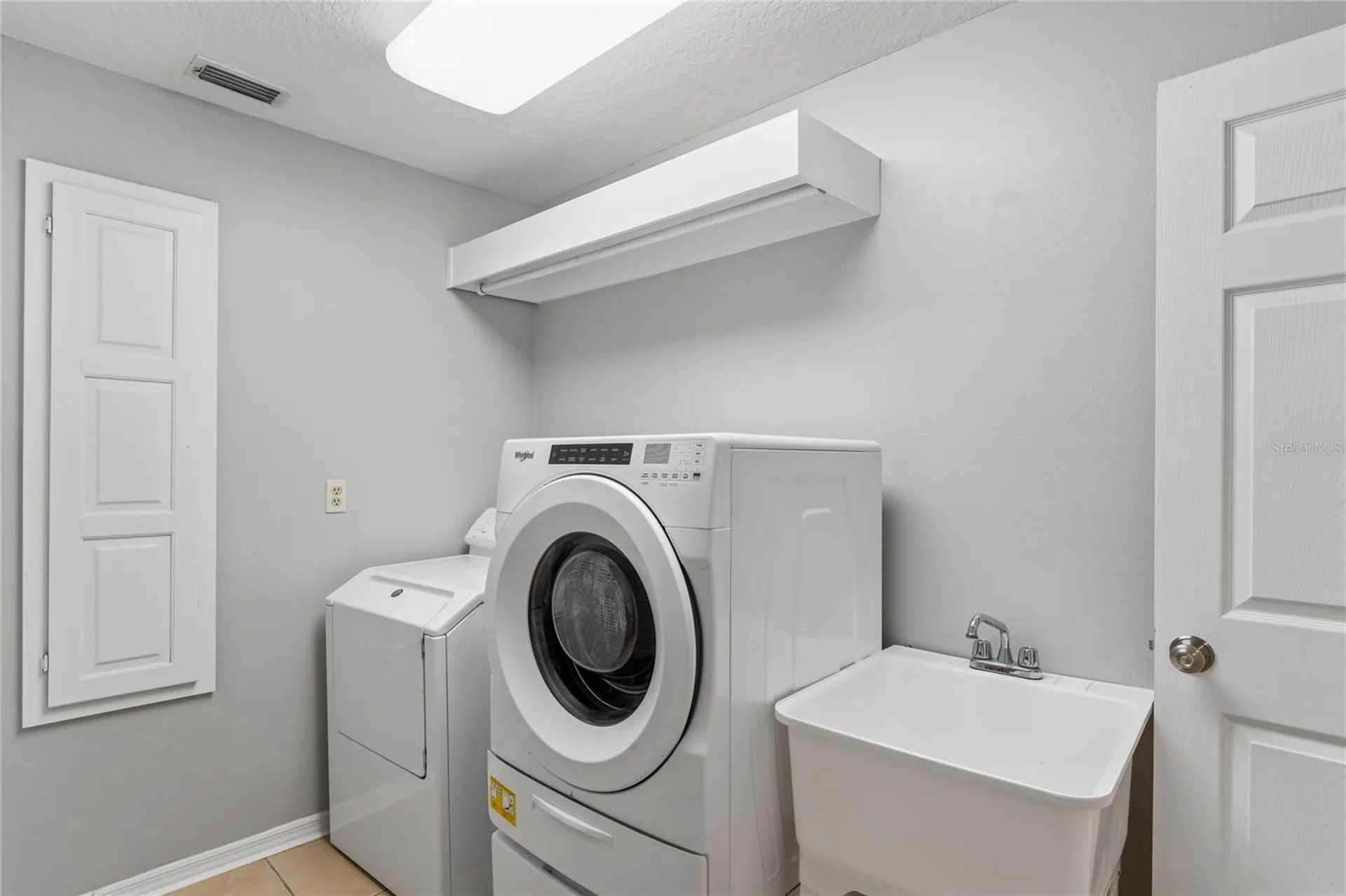1087 Riverside Ridge Tarpon Springs FL 34688
