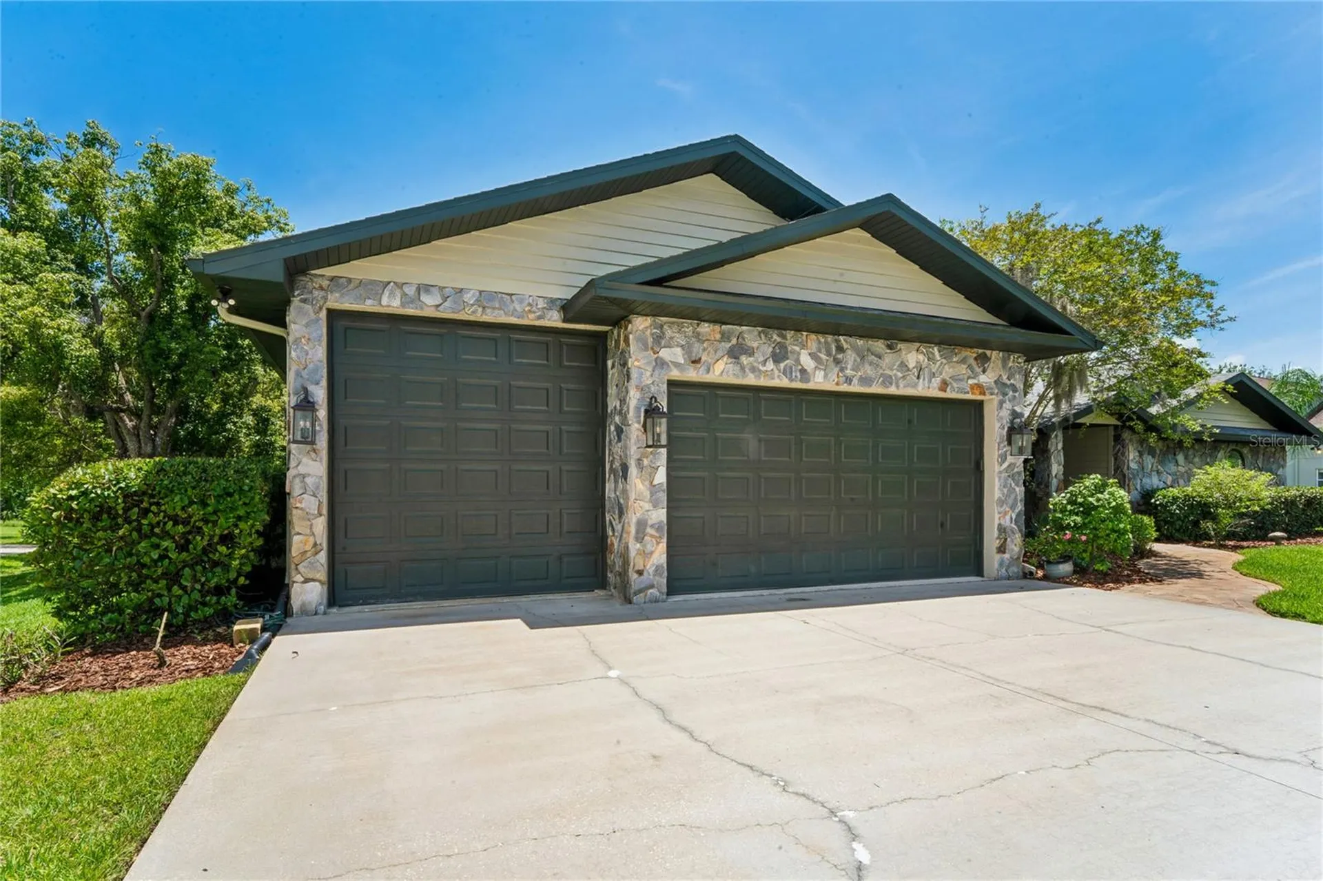 1087 Riverside Ridge Tarpon Springs FL 34688