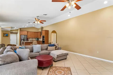1087 Riverside Ridge Tarpon Springs FL 34688