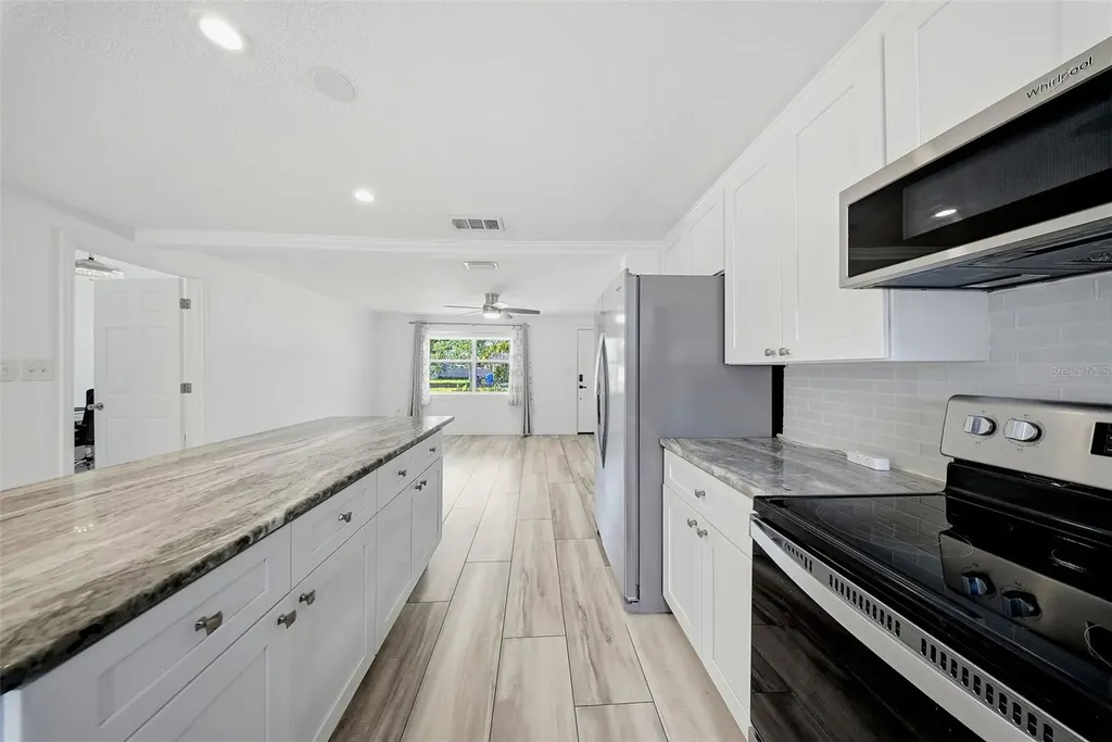 1565 Connecticut Avenue NE St Petersburg FL 33703