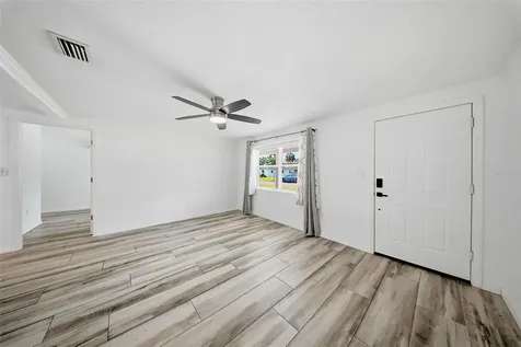 1565 Connecticut Avenue NE St Petersburg FL 33703