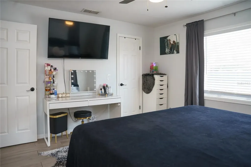 6552 S West Shore Circle Tampa FL 33616