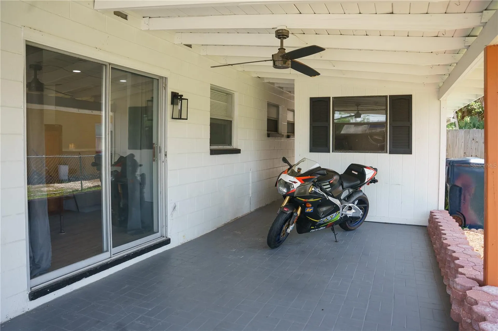 6552 S West Shore Circle Tampa FL 33616