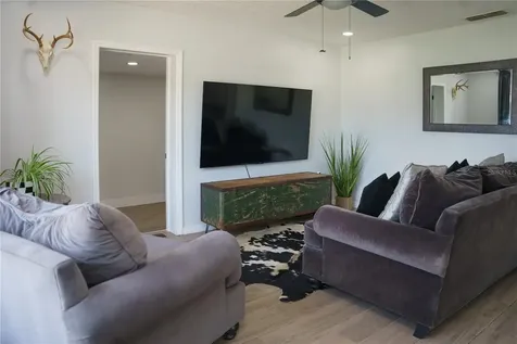 6552 S West Shore Circle Tampa FL 33616