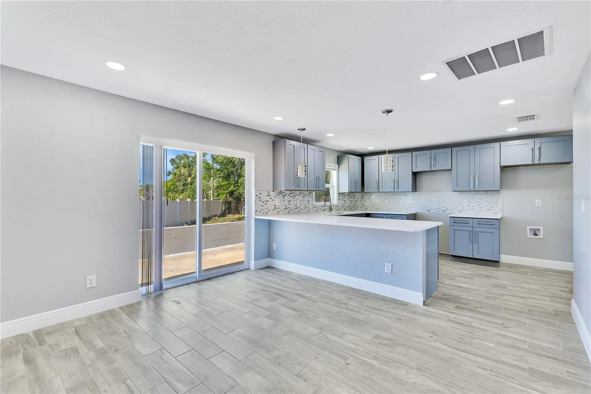 2419 Orange Center Boulevard Orlando FL 32805