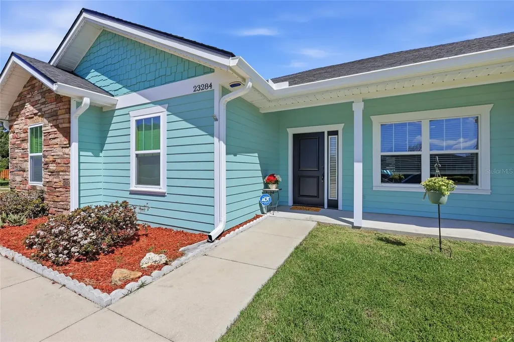 23284 NW 8th Place Newberry FL 32669