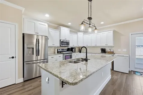 23284 NW 8th Place Newberry FL 32669