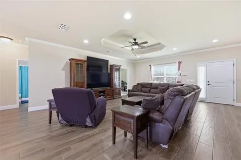 23284 NW 8th Place Newberry FL 32669