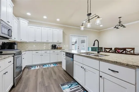 23284 NW 8th Place Newberry FL 32669