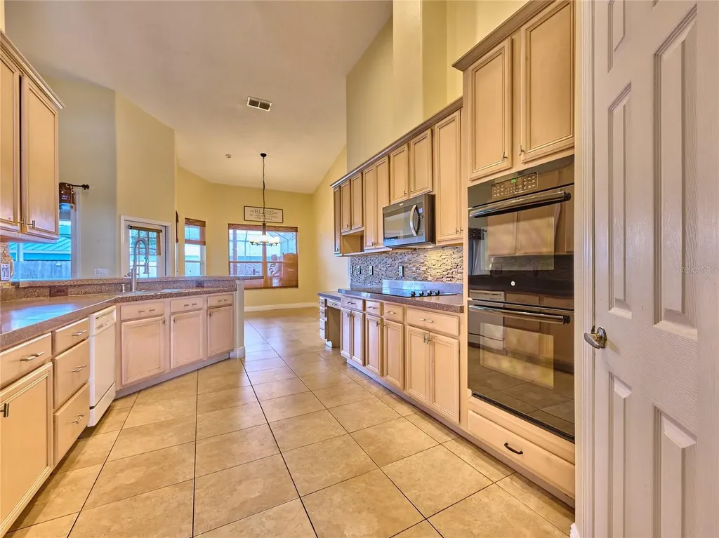 407 Thunder Gulch Court Orlando FL 32824