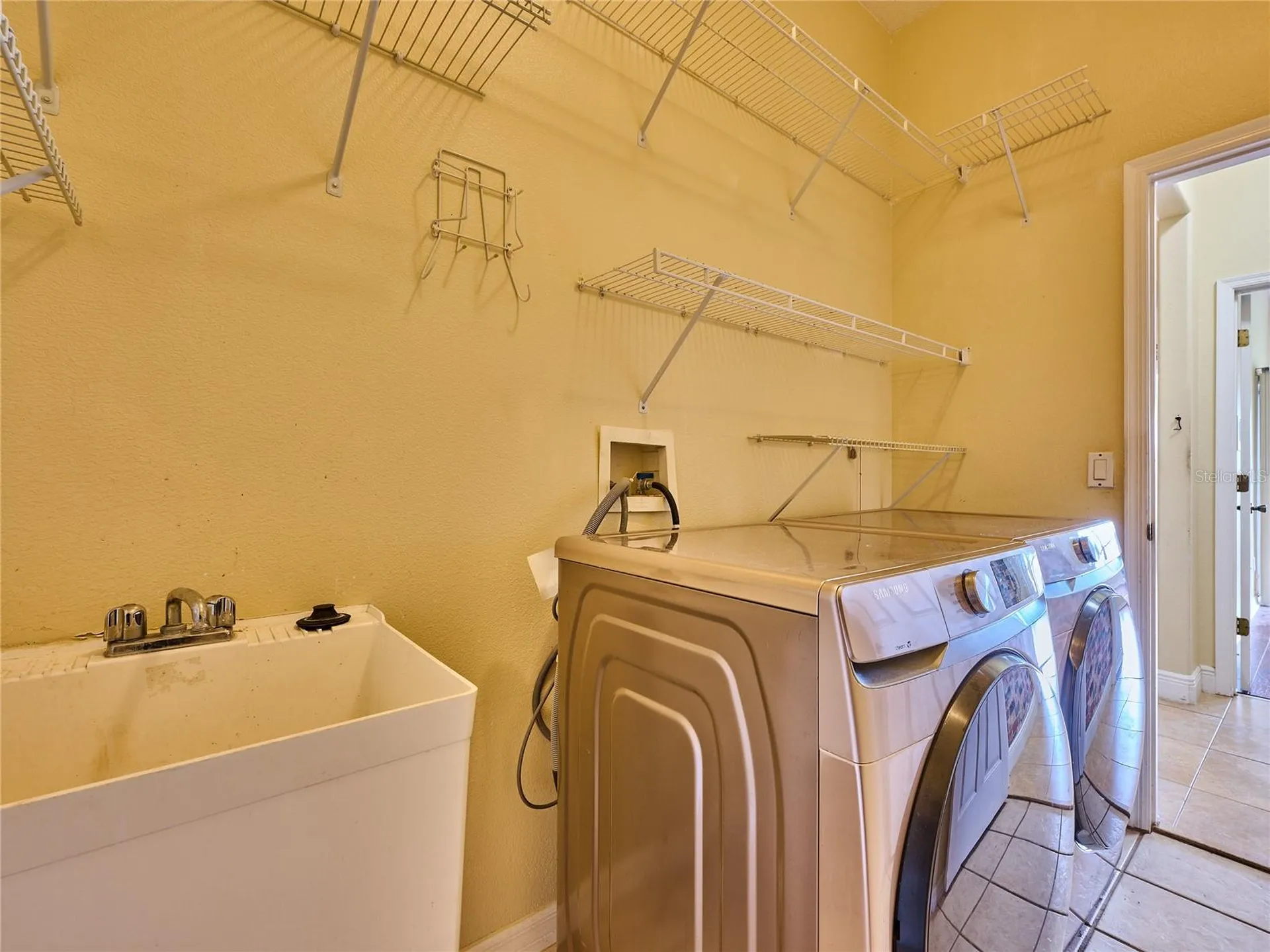 407 Thunder Gulch Court Orlando FL 32824